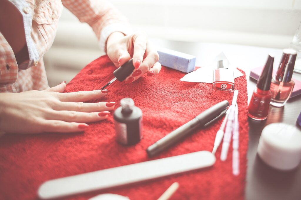 Nail Artistry and Confidence: Unleashing Your Creativity